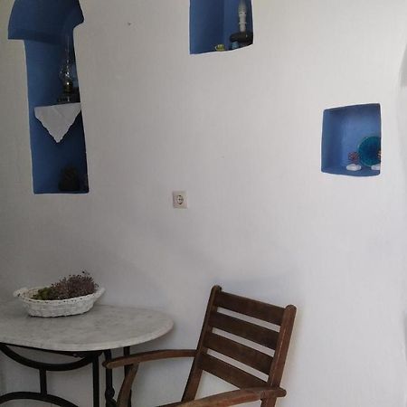 Traditional Renovated House In The Centre Of Anafi Esterno foto