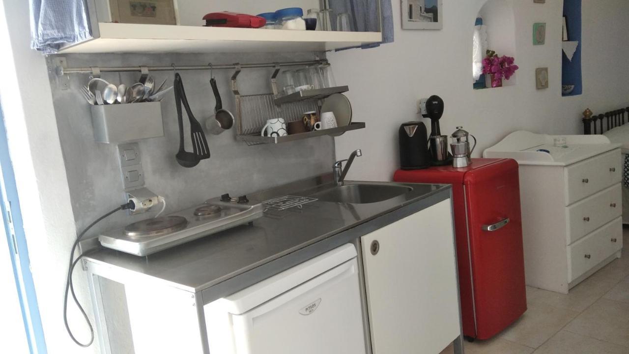 Traditional Renovated House In The Centre Of Anafi Esterno foto